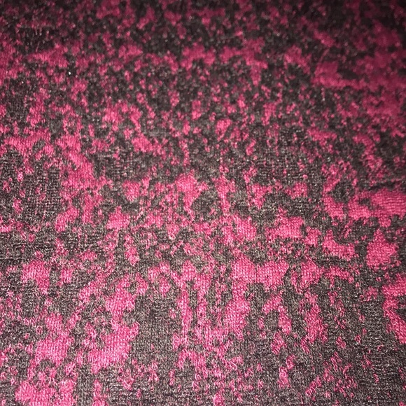 Liz Claiborne Women’s Skirt maroon/black PL - Picture 2 of 5